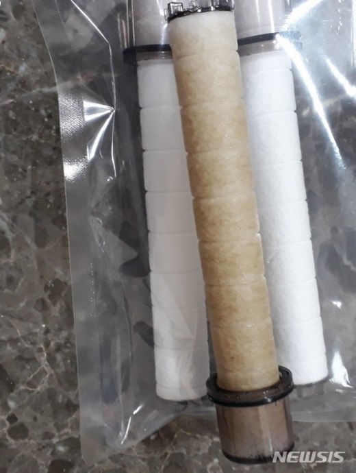 붉게 변한 필터. /사진=뉴시스   