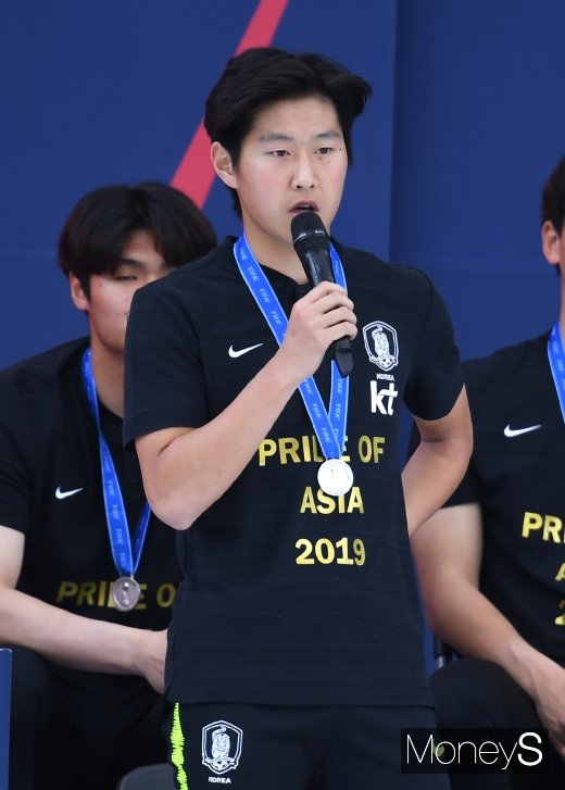 대회 내내 동료들과 팬들에게 감사를 전했던  '에이스' 이강인. /사진=장동규 기자