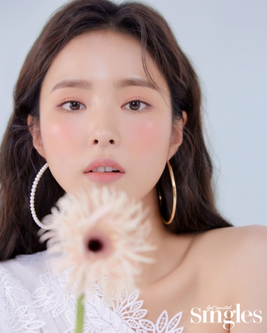 신세경. /사진=싱글즈