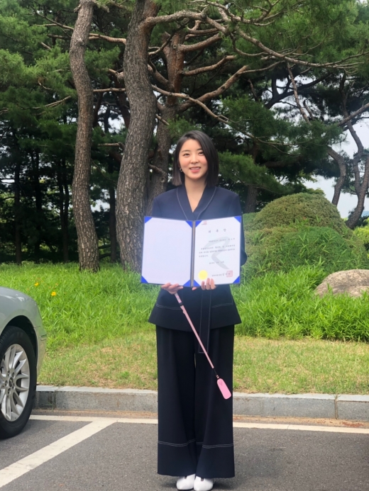 ©㈜더씨엔티