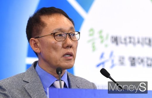 [머니S포토] 김영식 본부장 '세계적인 브랜드보다 국내 브랜드가 더 좋다'