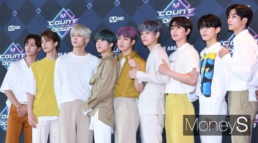 [머니S포토] SF9 '알록달록 헤어 컬러'