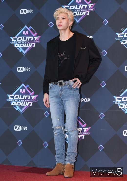 [머니S포토] 레오, 만화책 찢고 나온 비주얼