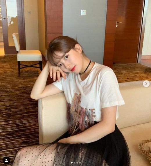수지, 싱가포르 근황 '예쁨주의'