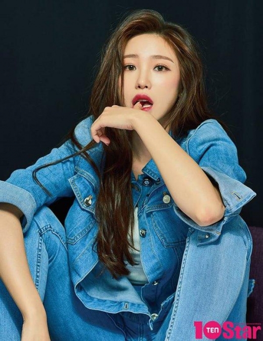 [★화보] 전효성, 극강의 섹시미 발산