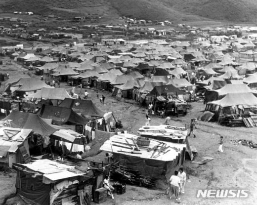 1970년대 광주 대단지 모습. / 사진제공=성남시