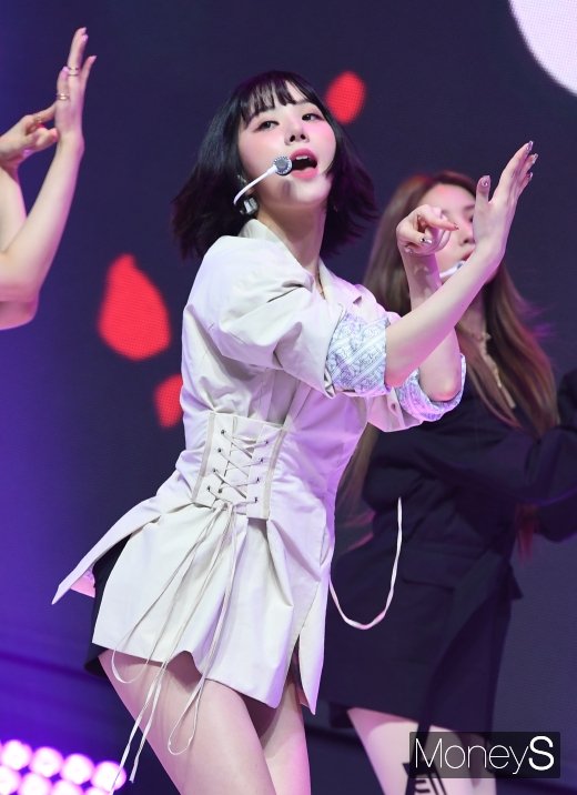 [머니S포토] 여자친구 은하 '숏컷 여신'