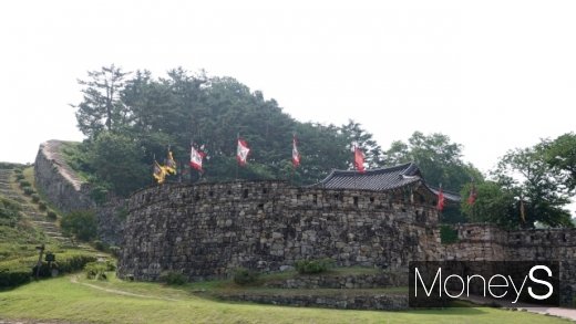 고창읍성 공북루와 옹성. /사진=박성기 여행 칼럼니스트