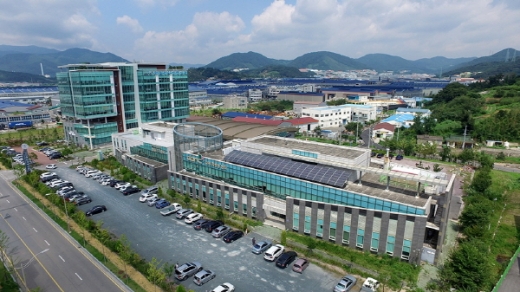 김해산업진흥의생명융합재단 전경./사진제공=김해시 