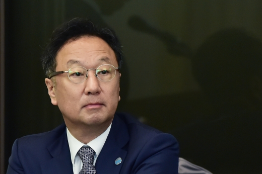 이우석 코오롱생명과학 대표는 4일 서울 중국 한국프레스센터에서 기자간담회를 통해 인보사 관련 공식 사과와 함께 안전성·유효성의 문제가 없음을 강조했다. /사진=임한별 기자