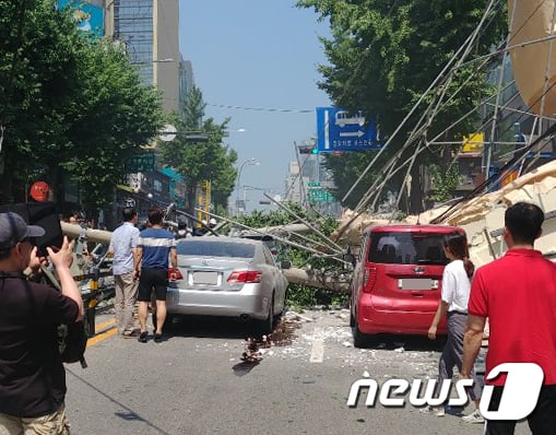 신사역 사고 현장. /사진=뉴스1(RNX뉴스 제공)     