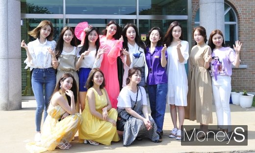 [머니S포토] 미스트롯 '하트 발사~'