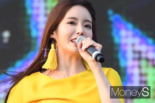 [머니S포토] 박성연 '미모가 반짝반짝'