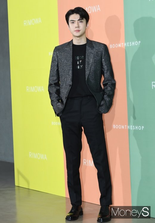 [머니S포토] 엑소 세훈 '화보의 한 장면 처럼'
