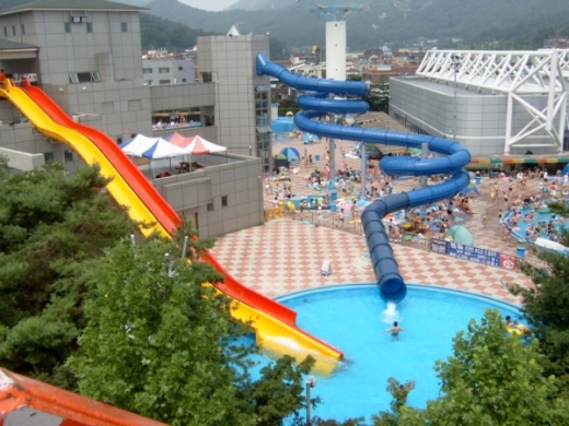 안양종합운동장 야외수영장. / 사진제공=안산도시공사