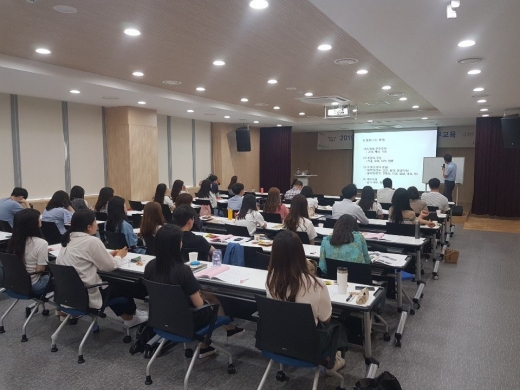 화성시 녹지직 공무원 교육 모습. / 사진제공=화성시