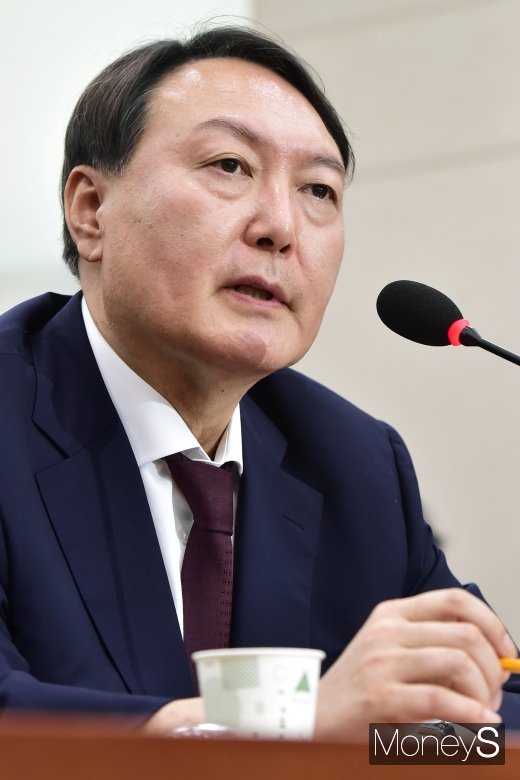 [머니S포토] 윤석열 후보자, 