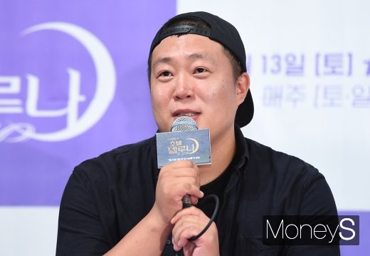 [머니S포토] '호텔 델루나'의 오충환 PD