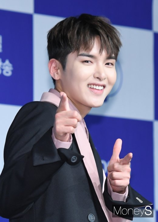 [머니S포토] 슈퍼주니어 려욱 '여심 저격'