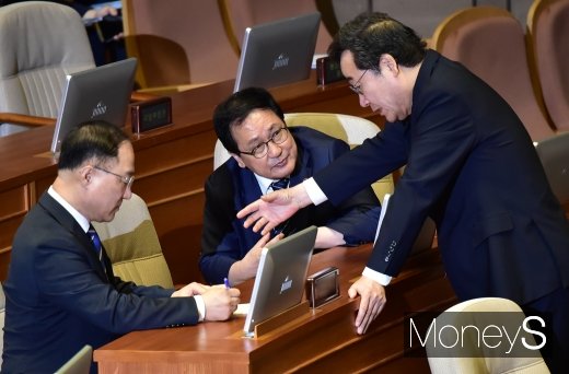 [머니S포토] 일본 수출규제에 대한 정부 입장은?