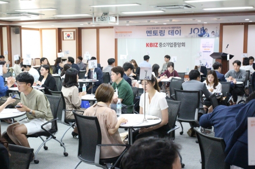 2018년 제약바이오협회 멘토링 부스./사진=한국제약바이오협회