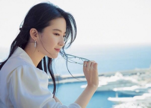 '中여신' 유역비, 모나코서도 '여신포스'