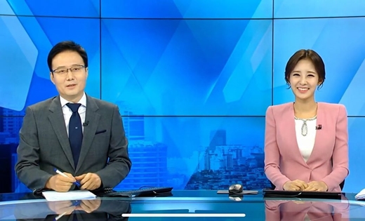 박유라 아나운서(오른쪽). /사진=박유라 인스타그램 캡처     