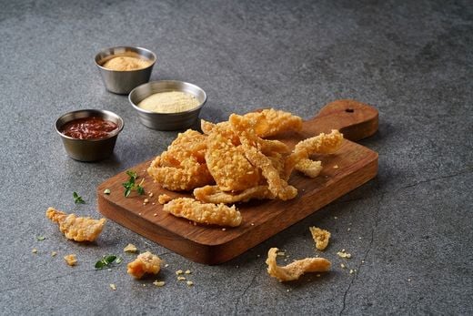 BBQ, 닭껍데기 등 … 최신 유행 트렌드를 반영한 다양한 신메뉴, 고객들의 눈길 끌어