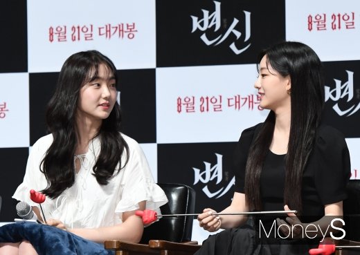 [머니S포토] 김혜준·조이현, 친자매 같은 비주얼