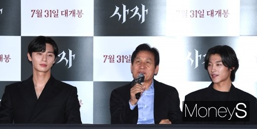 [머니S포토] 박서준·안성기·우도환, 영화 '사자'의 주역들