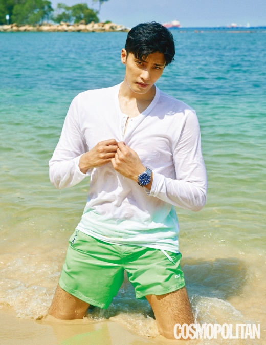 ©코스모폴리탄