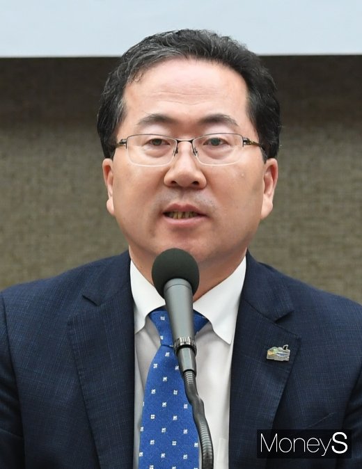 [머니S포토] 모두발언 하는 허석 순천시장