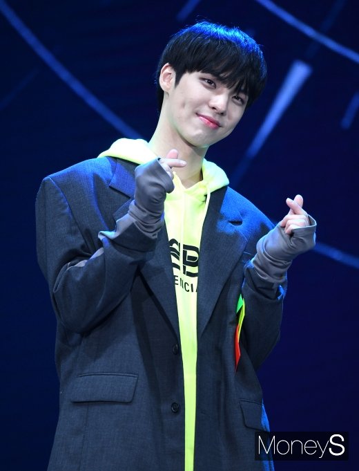 [머니S포토] CIX(씨아이엑스) 비엑스, 빠지고 싶은 보조개 미소
