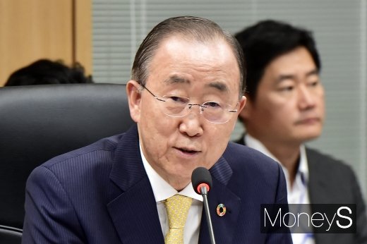 [머니S포토] 발언하는 반기문 국가기후환경회의 위원장