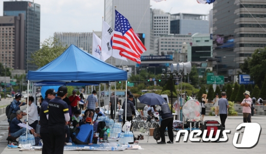 법원, '광화문 천막 금지' 서울시 가처분 신청 각하 (속보)