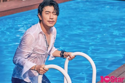 [★화보] 이시언, 야성적인 남성미 발산