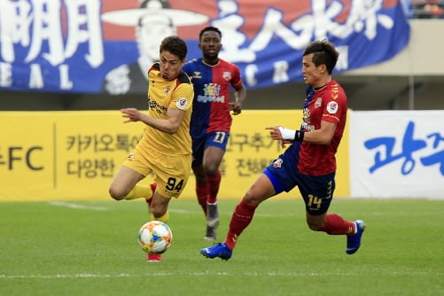 지난 4월20일 수원FC전 윌리안 드리블/사진제공=광주FC