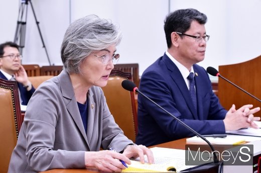 [머니S포토] 강경화 장관 