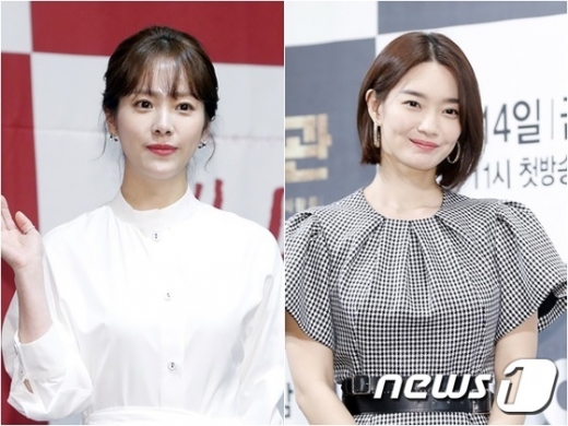 한지민, 신민아(오른쪽). /사진=뉴스1