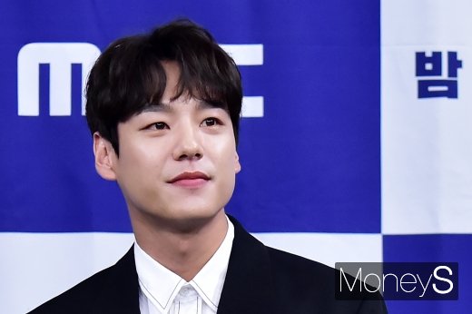 [머니S포토] 츤데레 형사 곽시양, '잘생김 흘리며'