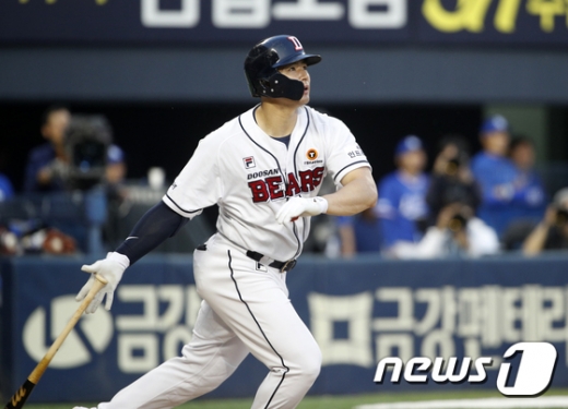 두산 베어스 외야수 김재환. /사진=뉴스1