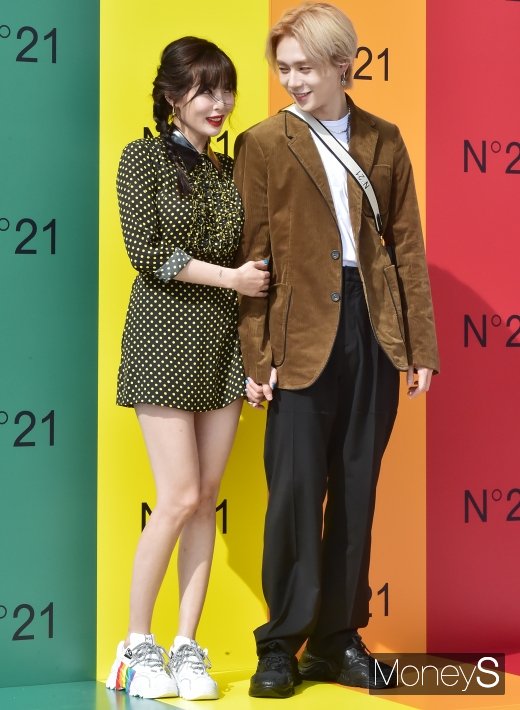 [머나S포토] 알콩달콩 폭염 무더위 무색한 이던-현아