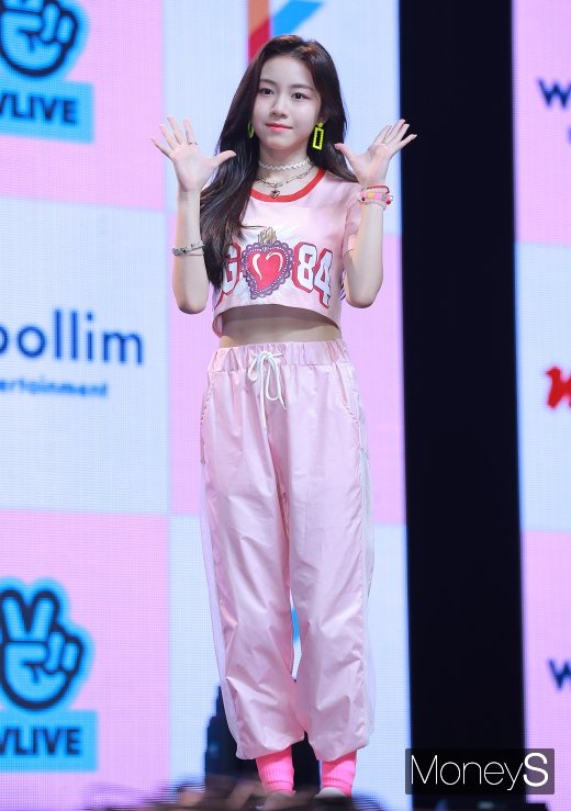 [머니S포토] 로켓펀치 다현 '귀엽고 깜찍하게'