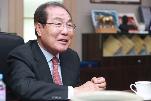 윤동한 한국콜마 회장. /사진=머니투데이 DB