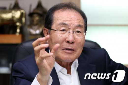 윤동한 한국콜마 회장. /사진=뉴스1   