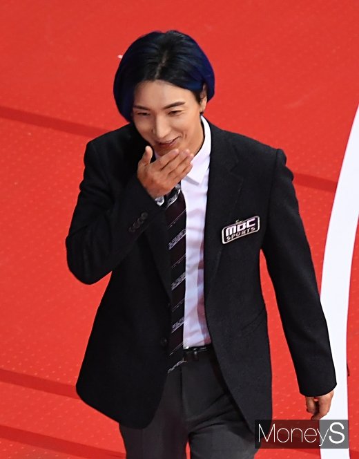 [머니S포토] 슈퍼주니어 이특, 장발로 변신