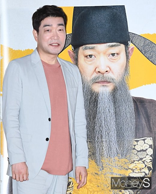 [머니S포토] 손현주 '한명회와 함께'