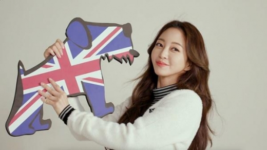 한예슬, 골프웨어 촬영 러블리한 비하인드 컷