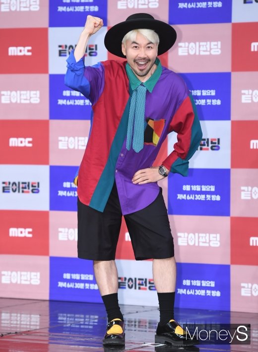 [머니S포토] 노홍철 '좋아 가는거야~'