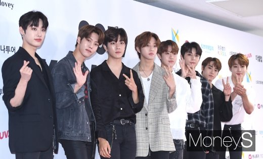 [머니S포토] 골든차일드 '훈훈한 금빛 소년들'